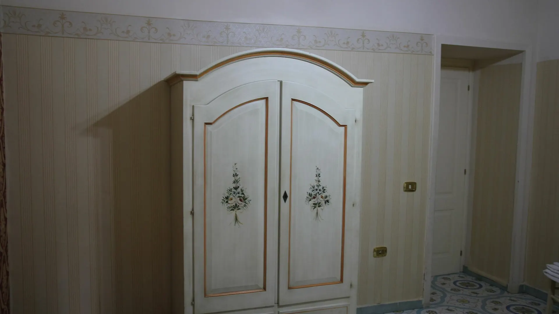 مبيت وإفطار نابولي Beb Rosy 0*,